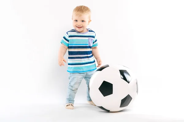 サッカーの小さな恋人 — ストック写真