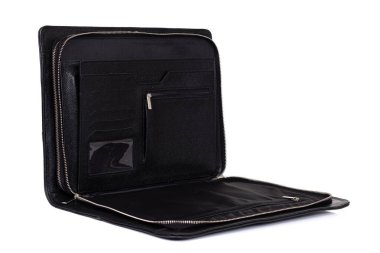 Beyaz arka planda izole erkek zarif deri çanta