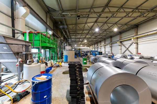 The interior of the metalworking shop. Modern industrial enterprise. — Stock Photo, Image