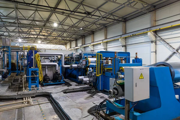 Interior of a factory - production of steel - machines and equipment — Stock Photo, Image