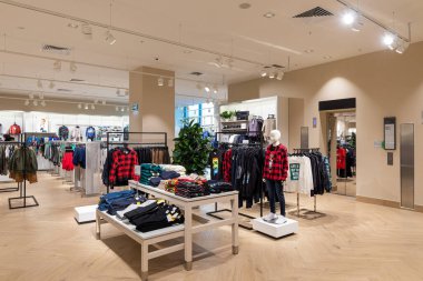 Yeni modern mağaza içi lüks