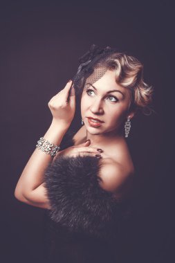 Klasik Stüdyo portre bir vintage bir tarzda bir kız. işleme