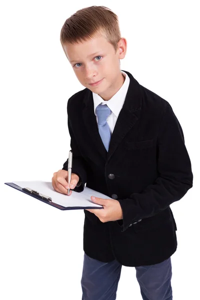 Student im Business-Anzug auf weißem Hintergrund macht sich Notizen in — Stockfoto