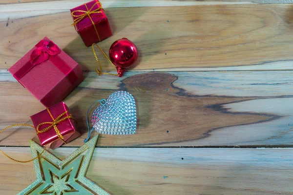 Jul och nyår dekoration på trä används för backgro — Stockfoto