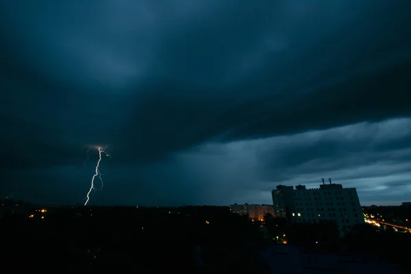 Onweer in Minsk — Stockfoto