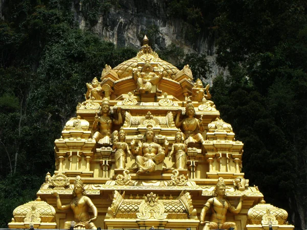 Cuevas Batu Kuala Lumpur Malasia Enero 2016 Cúpula Dorada Templo — Foto de Stock