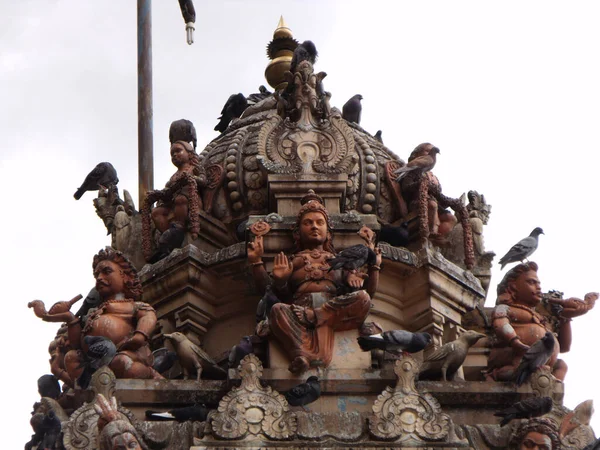 Batu Höhlen Kuala Lumpur Malaysia Januar 2016 Kuppel Mit Skulpturen — Stockfoto