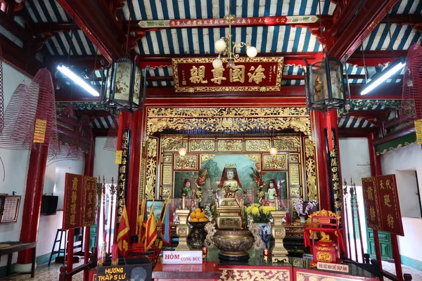 Hoi Vietnam Octobre 2020 Autel Dans Temple Arrière Cour Salle — Photo