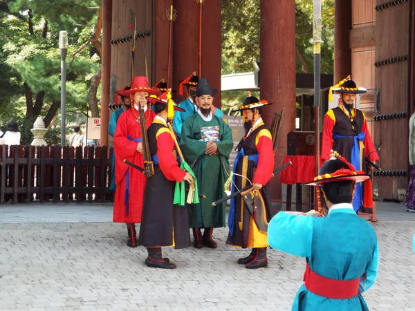 Seoul Südkorea Oktober 2016 Farbenfrohe Zeremonie Zum Wechsel Der Königlichen — Stockfoto