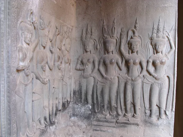 Siem Reap Camboja Abril 2016 Alívio Pedra Oito Meninas Dançantes — Fotografia de Stock