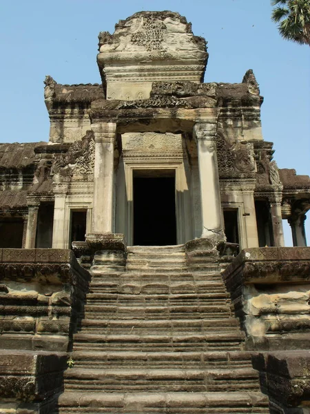 Siem Reap Kambodzsa 2016 Április Kőlépcső Angkor Wat Templomában Angkor — Stock Fotó