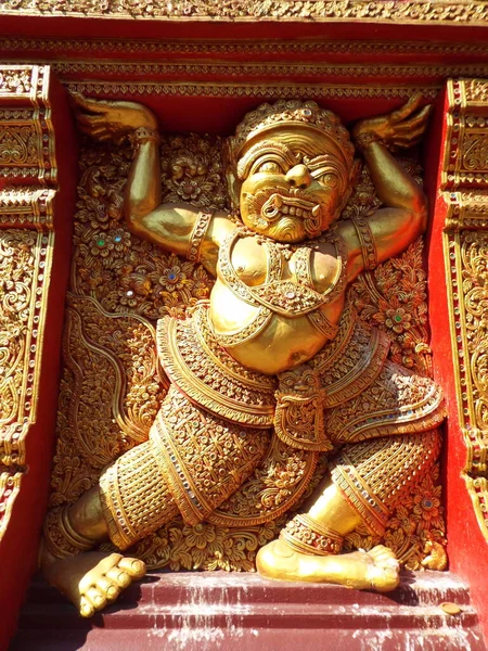 Chiang Mai Tailândia Dezembro 2018 Decoração Exterior Templo Wat Sri — Fotografia de Stock