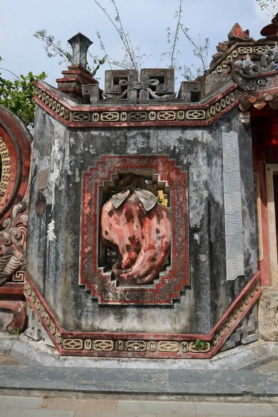 Hoi Vietnã Maio 2021 Uma Das Várias Esculturas Portão Templo — Fotografia de Stock