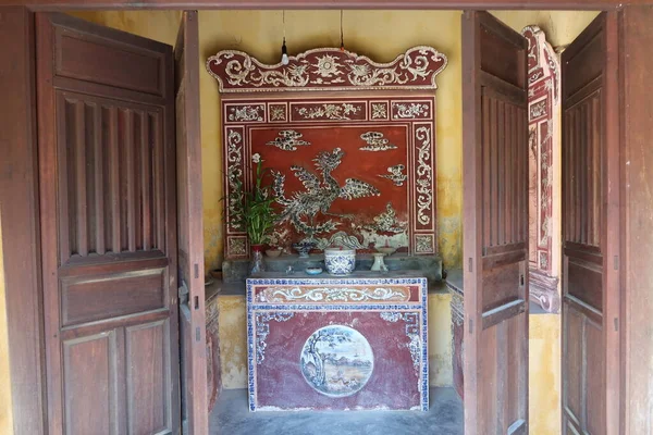 Hoi Vietnam Mai 2021 Autel Intérieur Petit Temple Derrière Pont — Photo