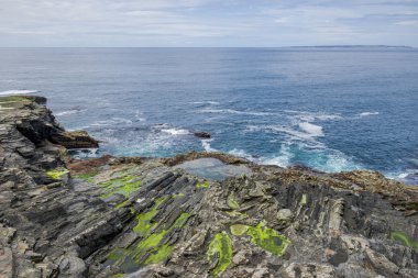 Rocky İrlandalı deniz manzarası