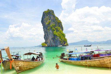Kumsal krabi il, Tayland turizm teknede
