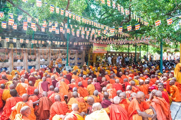 Indian Monks sitting — Stock Photo, Image