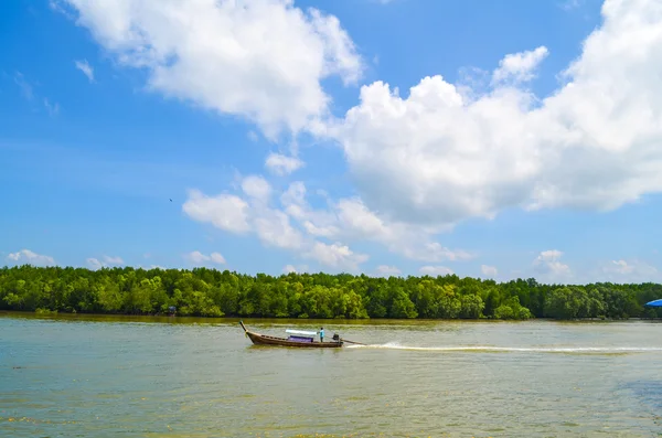 Landmark of Krabi in Thailand :river — Stock Photo, Image