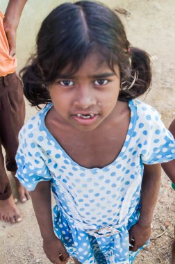 Gaya, Hindistan 13 Mayıs, 2014 - gaya CI gecekondu dişi Hint bilinmeyen