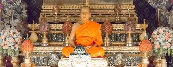 Escultura de cera del abad en Wat Paknam Tailandia — Foto de Stock