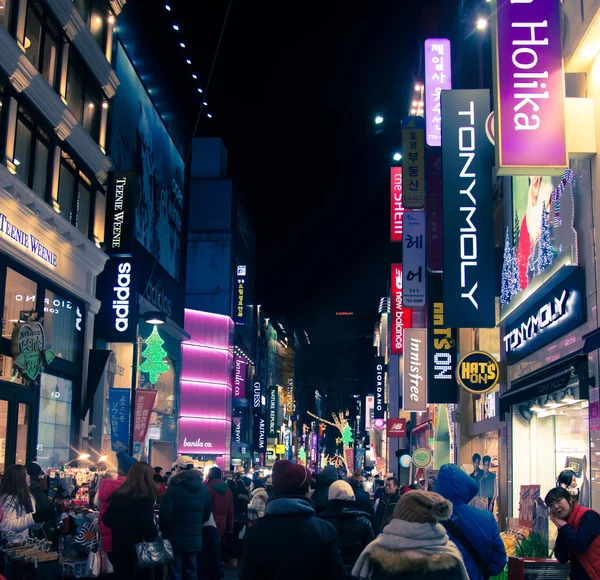 Koreansk Urban Scene om natten i nytår - Stock-foto