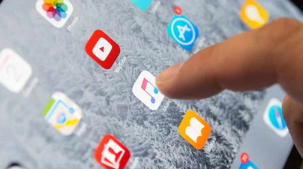 Apple müzik dokunmatik