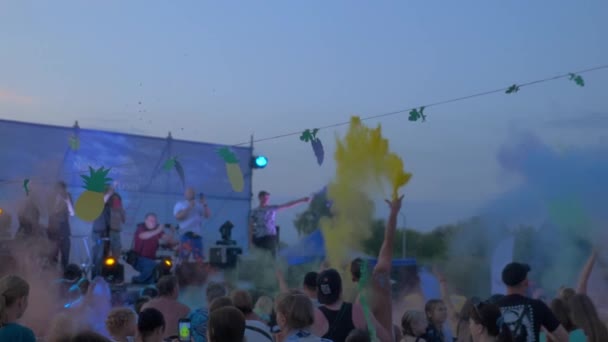 Celebration Youth Day Veysove Lake Holy Paint — Stock Video