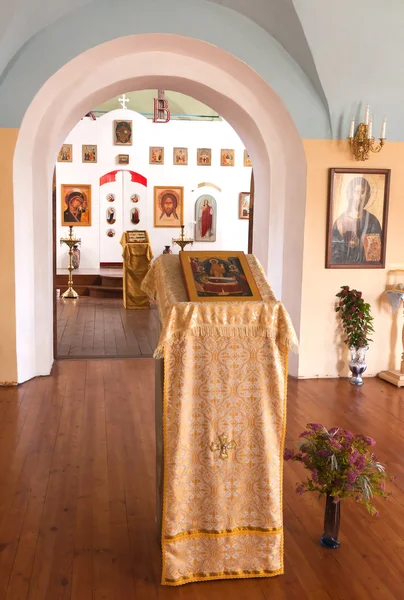 Ortodoxa kyrkan inuti — Stockfoto