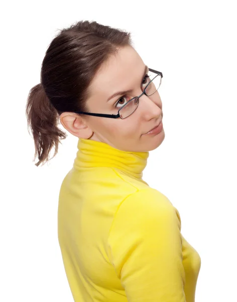 Jovem mulher óculos olhando para cima isolado branco — Fotografia de Stock