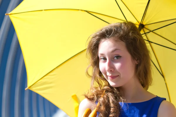 Mädchen-Regenschirm — Stockfoto