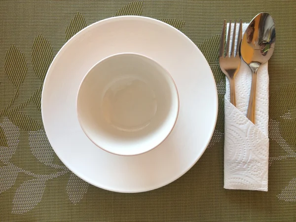 Plat, cuillère et fourchette — Photo