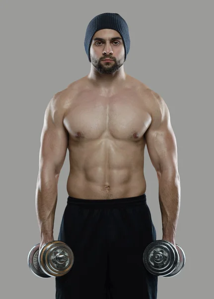 Grande exercício. Retrato de fisiculturista profissional muscular — Fotografia de Stock