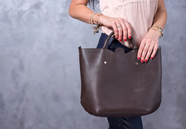 Primo piano di splendida borsa elegante — Foto Stock