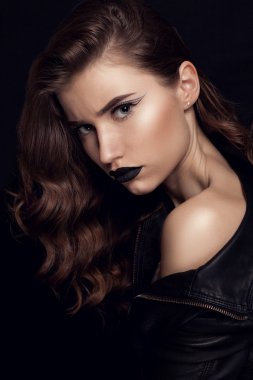 Güzellik siyah dudak makyaj