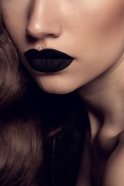 Beauty Black Lip Makeup