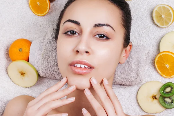 Máscaras faciales de frutas caseras naturales — Foto de Stock