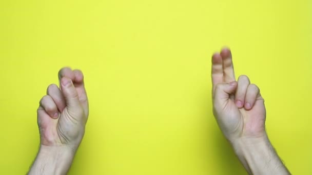 Quotation Marks Male Fingers Yellow Background Footage — Stock Video