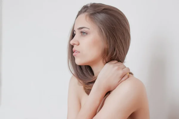 Bela jovem mulher limpo fresco de perto — Fotografia de Stock