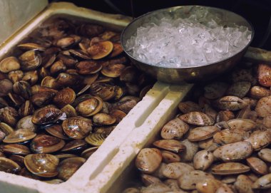 Geleneksel Asya pazarı