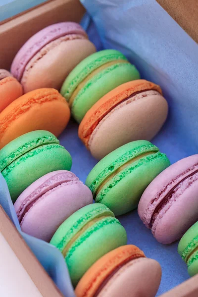 Macarons close-up in a box — Stock Photo, Image