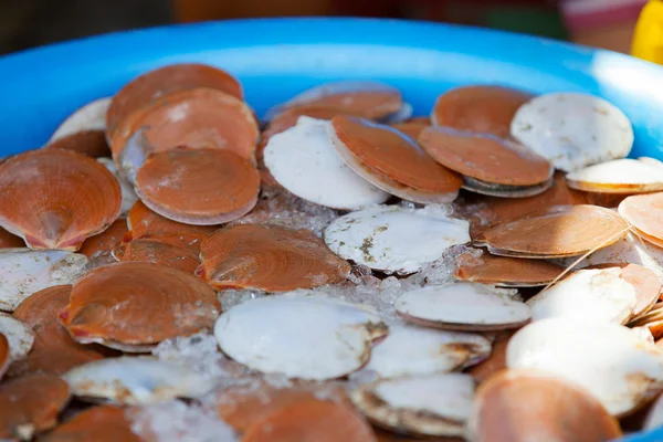 Tradicional asiático mercado de peixe — Fotografia de Stock