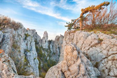 Kırım, Ukrayna'nın inanılmaz kayalıklarla