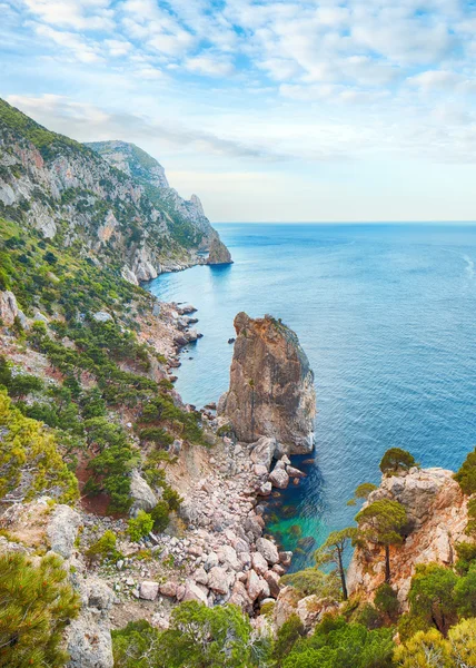 Скалистый морской пейзаж Крыма, Украина — стоковое фото