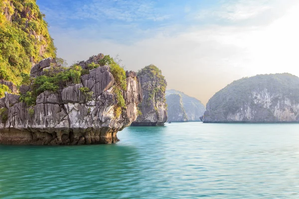 Halong Bay seascape, Vietname — Fotografia de Stock