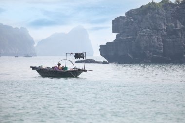 dreamy seascape of Halong Bay
