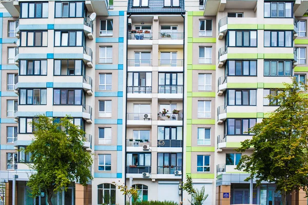 Apartment building in Ukraine — Stock Photo, Image