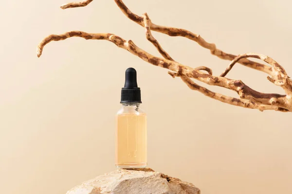 Essential Oil Moisturizing Facial Skincare Product Natural Herbal Serum Glass — Stock Photo, Image