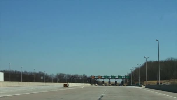 Conducir por carretera — Vídeo de stock