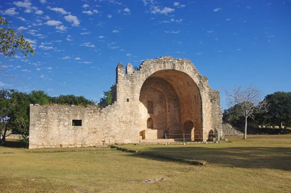 Dzibilchaltun cathedral — Stockfoto