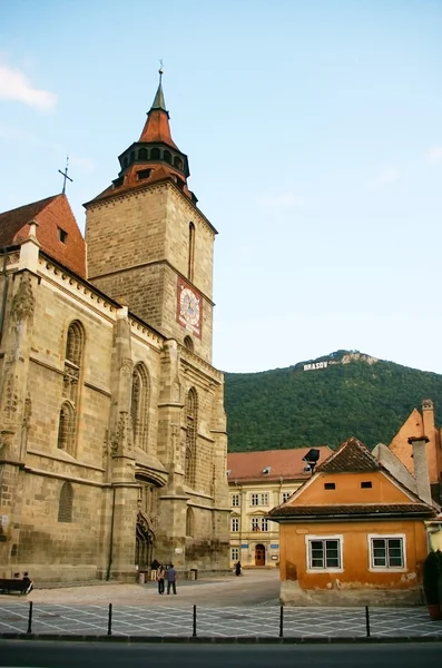 Igreja negra em Brasov, Transilvânia, Romênia — Fotografia de Stock